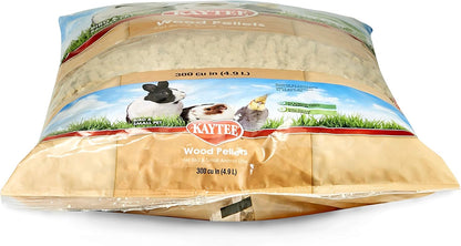 Safe and absorbent wood pellet litter for ferrets and rats