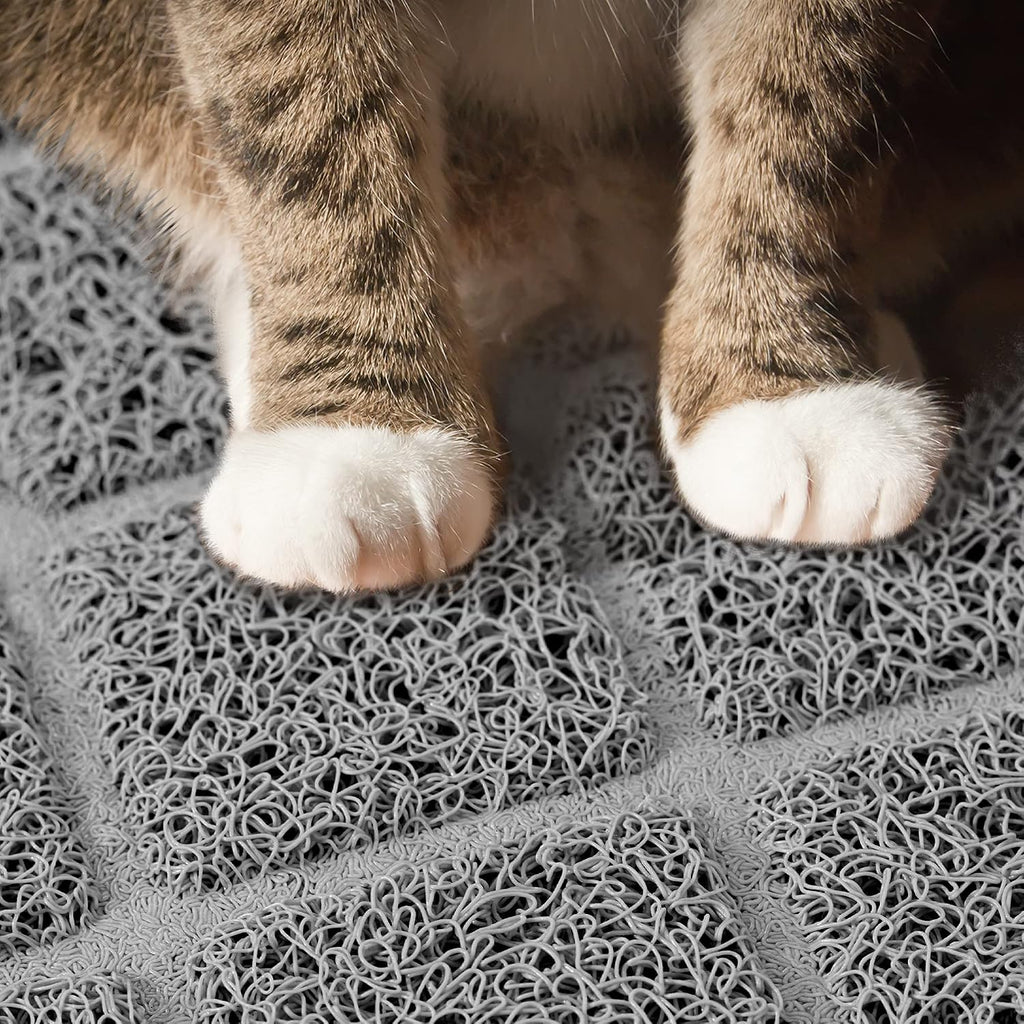 Close up view of the paw friendly soft mesh on the Niubya mat