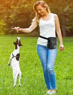 Gobeigo waterproof dog treat holder inner lining and arcuated zipper