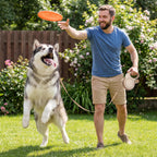 Segarty dog leash showing the tangle-free outlet mechanism