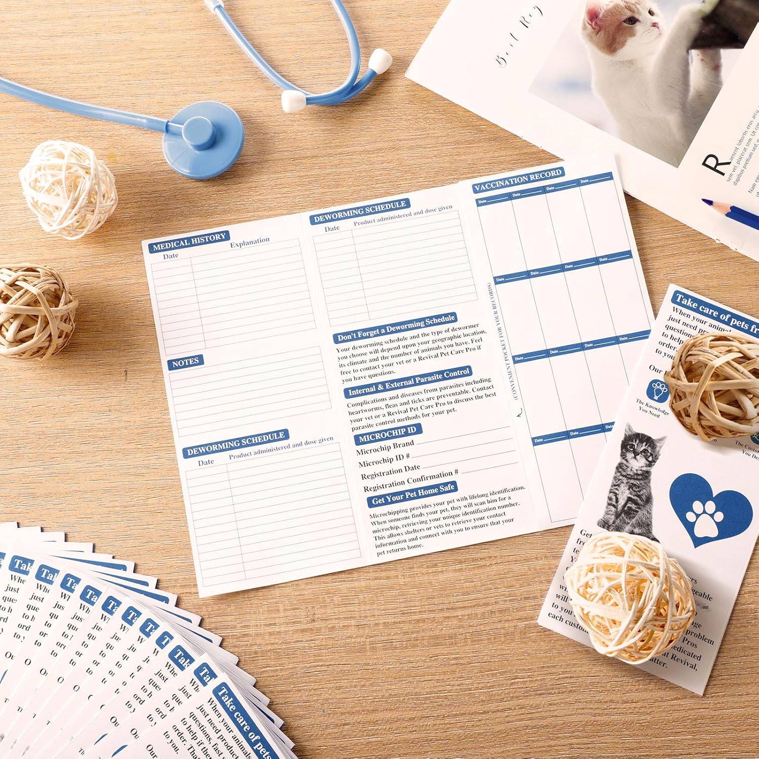Dunzoom pet health tracking charts demonstrating the convenient tri-fold mechanism.