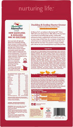 Close up of Manna Pro non-medicated poultry crumble texture