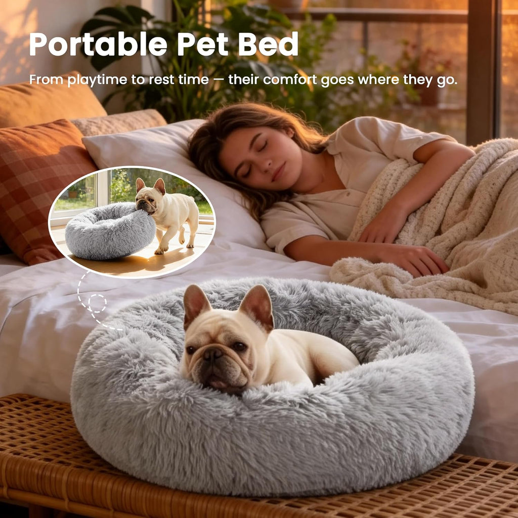 Detail of raised rim on Love's Cabin anti-anxiety pet bed