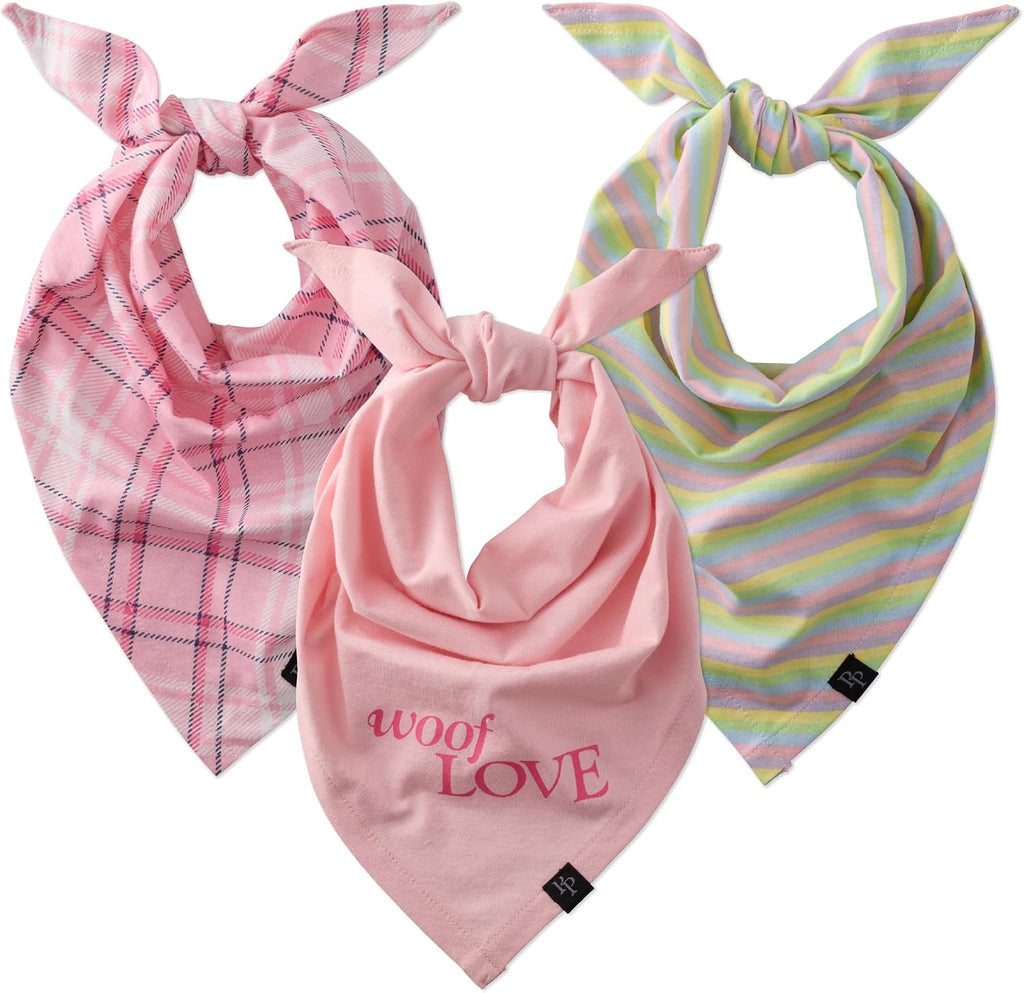 Adjustable tie detail on Pet Passion pet bandana