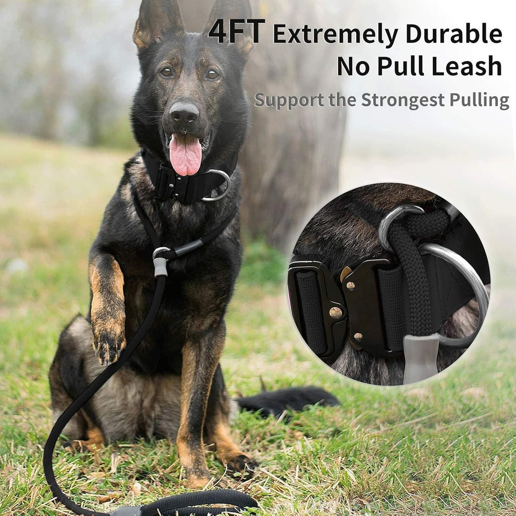 Close up of the comfortable padded handle on the heavy duty dog lead.