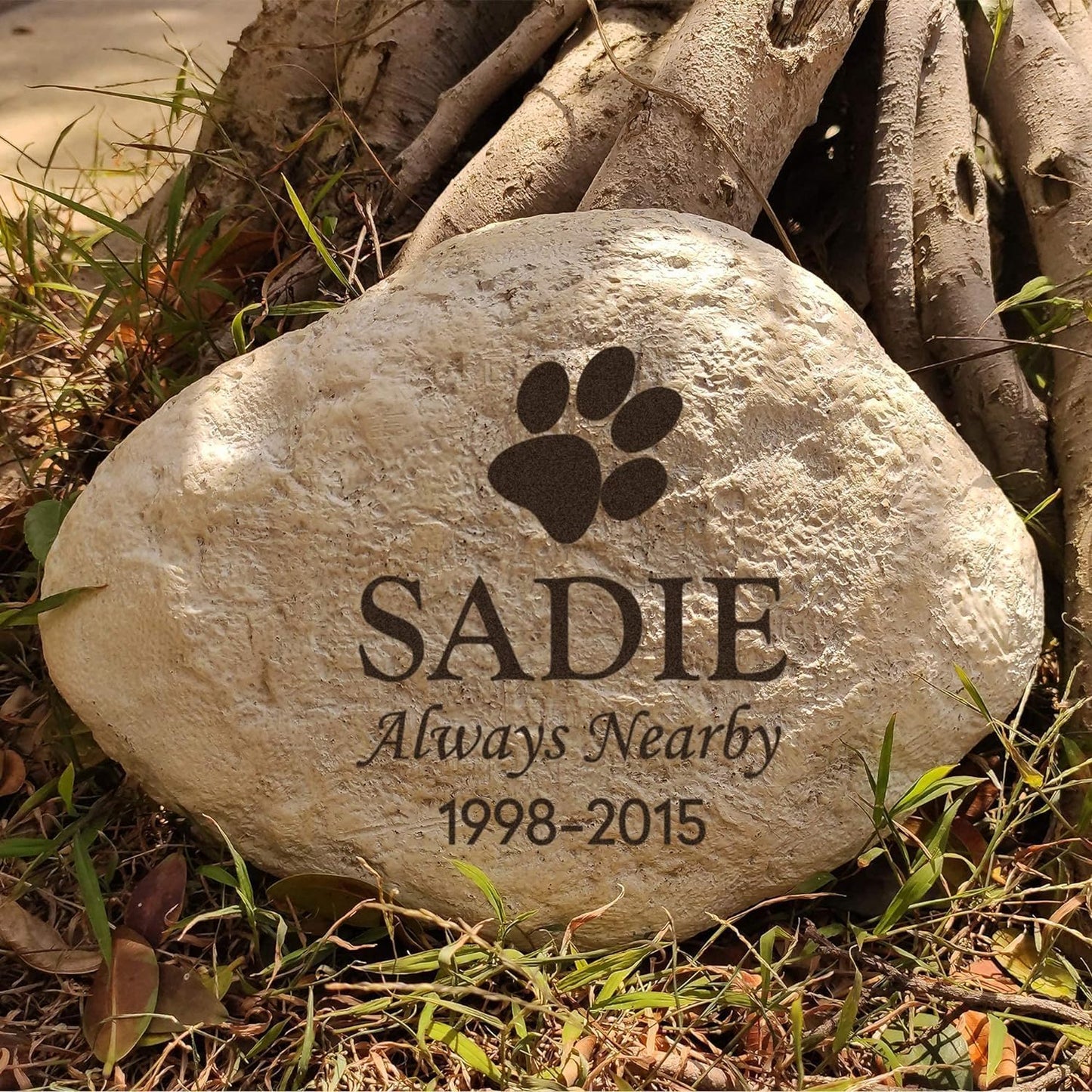 Marytumm personalized pet memorial stone front view for garden