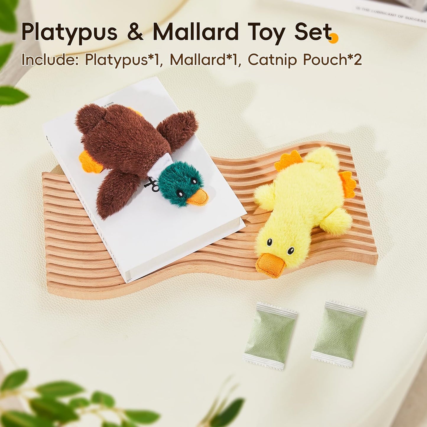 Durable plush texture of Potaroma cat toys