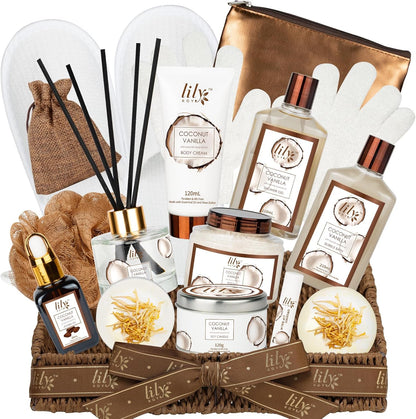 Lily Roy 17-piece coconut vanilla bath gift set front view