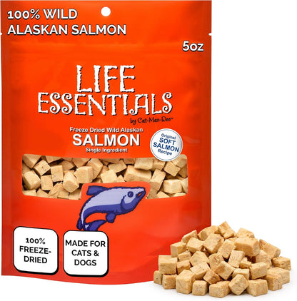 Natural wild-caught Alaskan salmon freeze-dried treats for sensitive stomachs