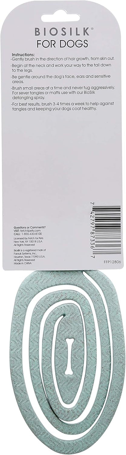 Ergonomic wide grip handle of the BioSilk eco friendly pet brush.