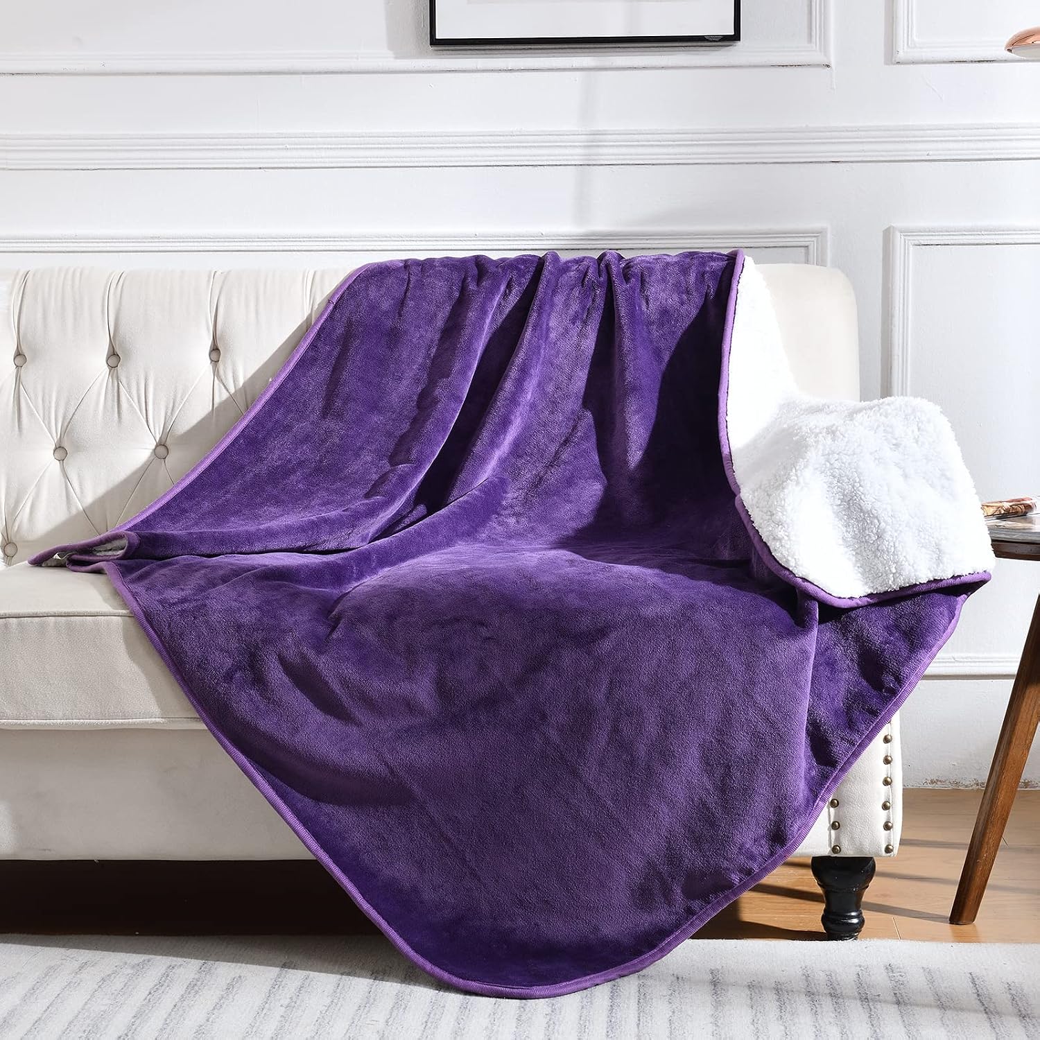 Yaning waterproof reversible pet blanket dark purple front view showing plush texture
