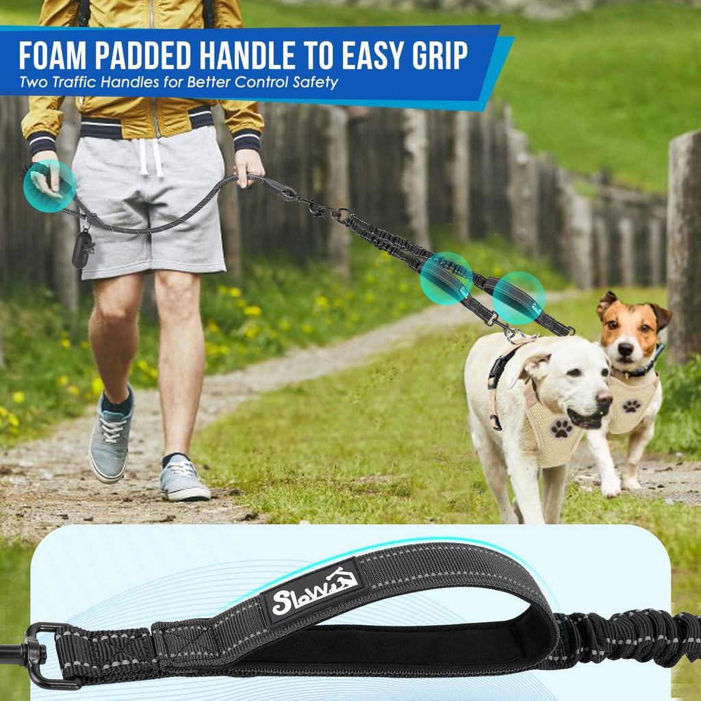 Close up of the shock absorbing bungee section on the SlowTon double dog leash.