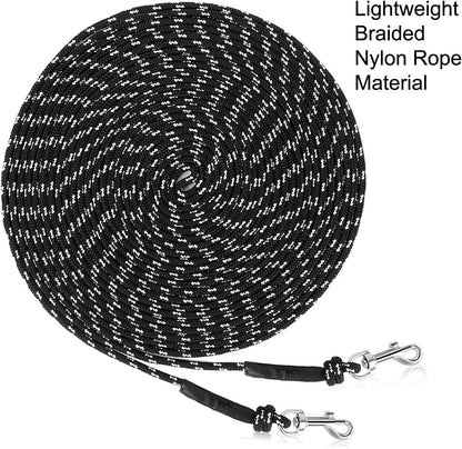 Close up of Rypet cat leash metal swivel clasp