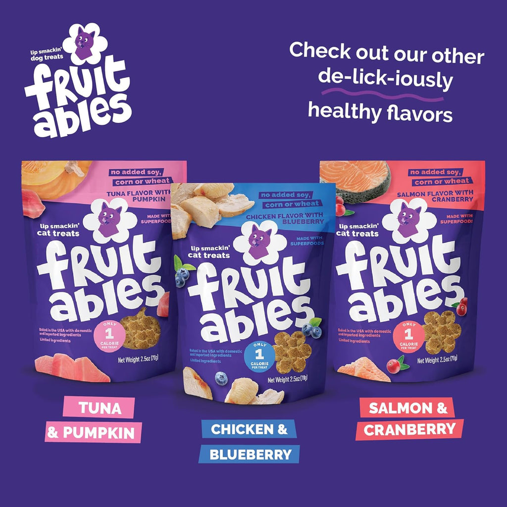 Fruitables cat treats 2.5 ounces pouch lifestyle presentation
