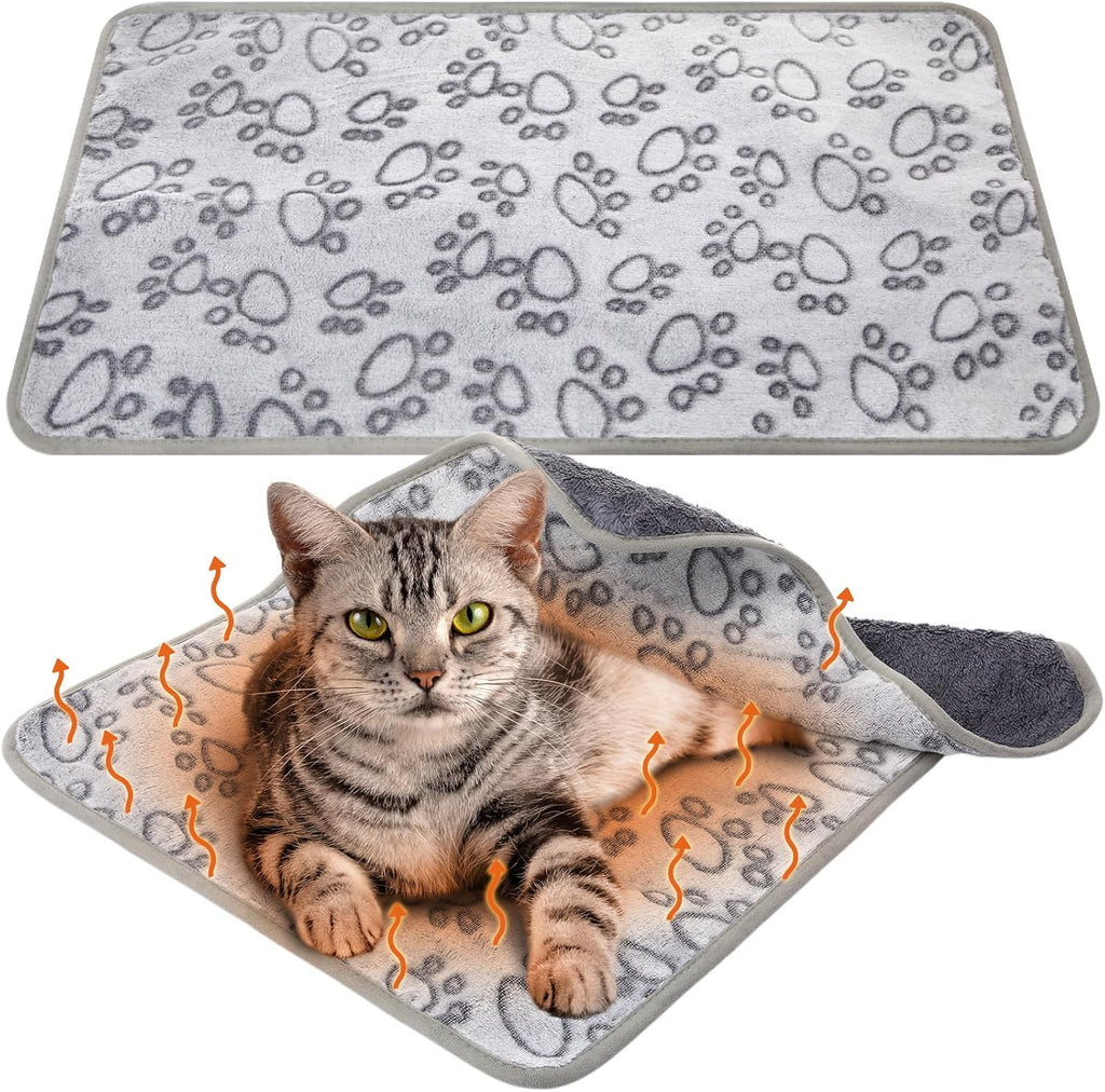 Clysee self warming kitten blanket edge stitching detail demonstrating durable construction