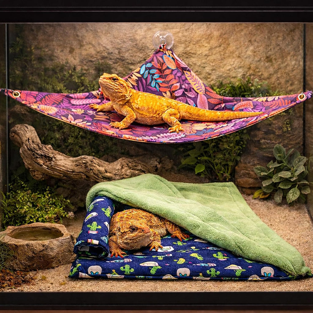 Bright green fleece blanket included in the Mechpia reptile bedding pack.
