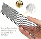 Close up view of rounded metal teeth on Jigfew pet comb