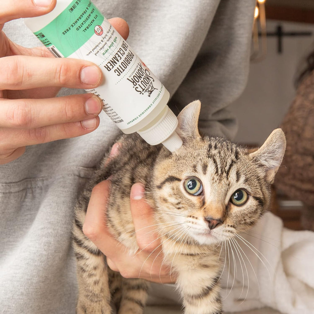 Close up of Skout's Honor ear cleaner ingredients label