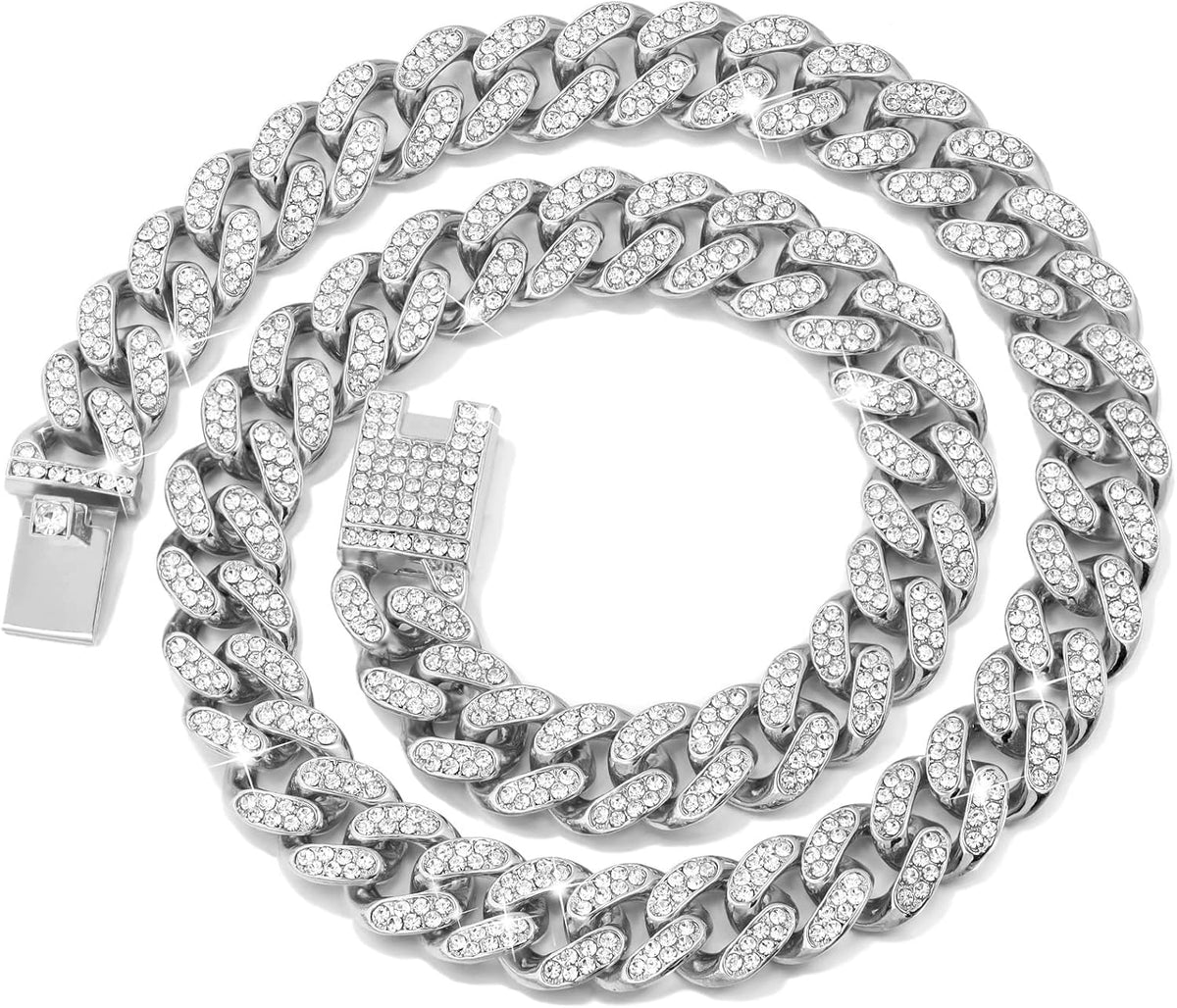 Flatfoosie premium streetwear style dog chain packaging presentation