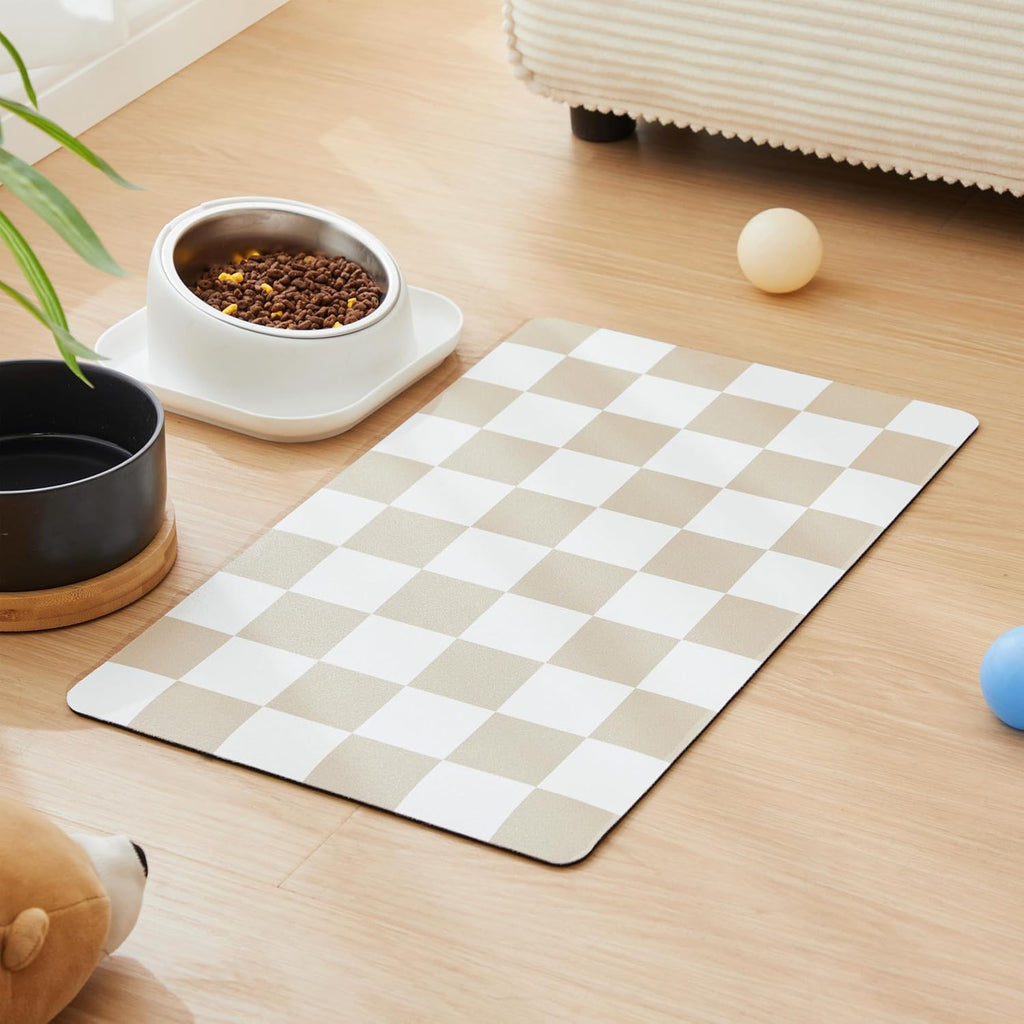 Ralxion checkered dog feeding mat front view
