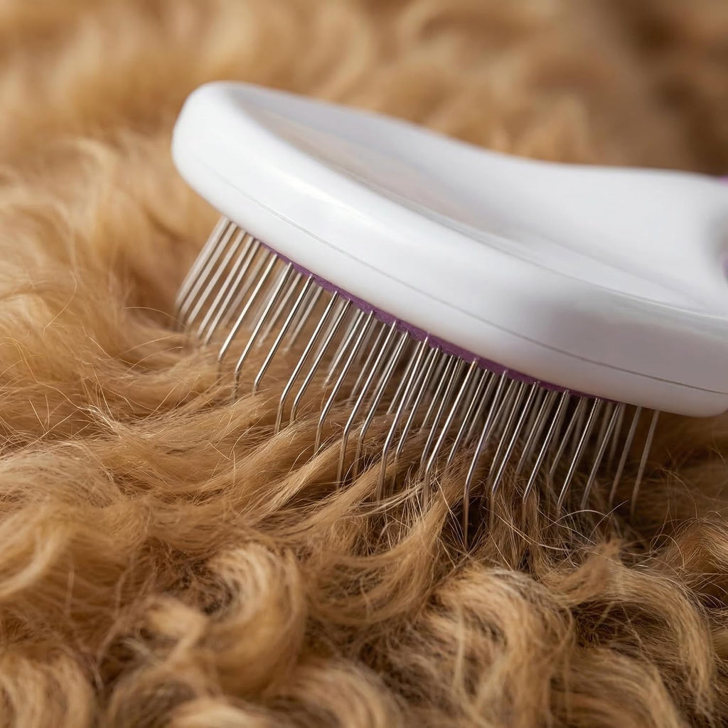 Poodlie cat and rabbit detangling brush side profile