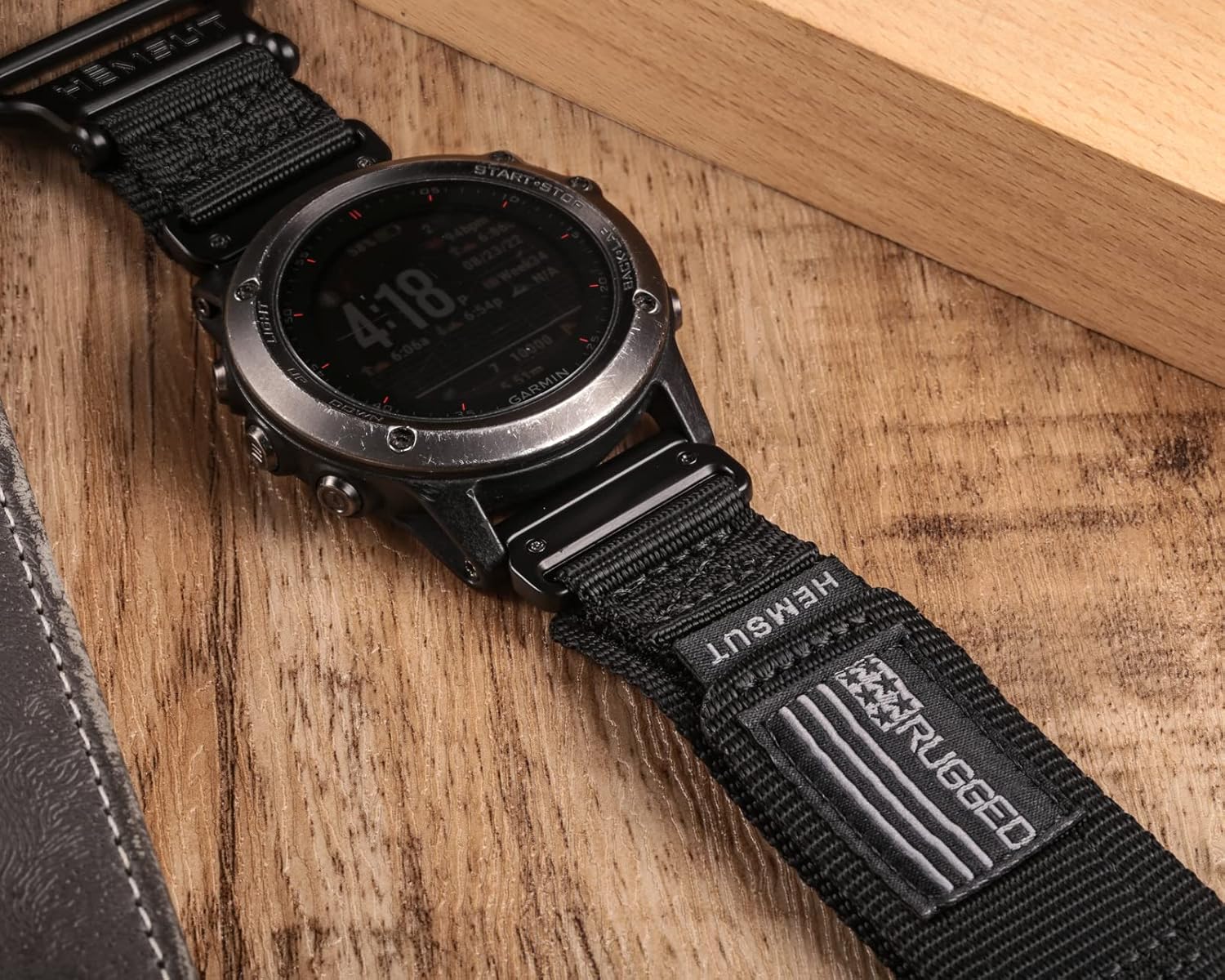 Hemsut H tactical nylon smartwatch band with Velcro fastener