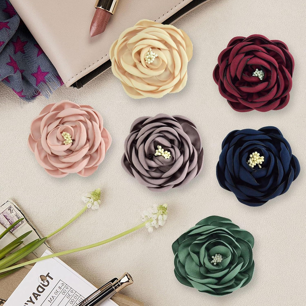 Six pieces of premium decorative flower charms for cat and dog collar styling