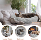 Anti-slip base detail of Rainflow washable pet bed