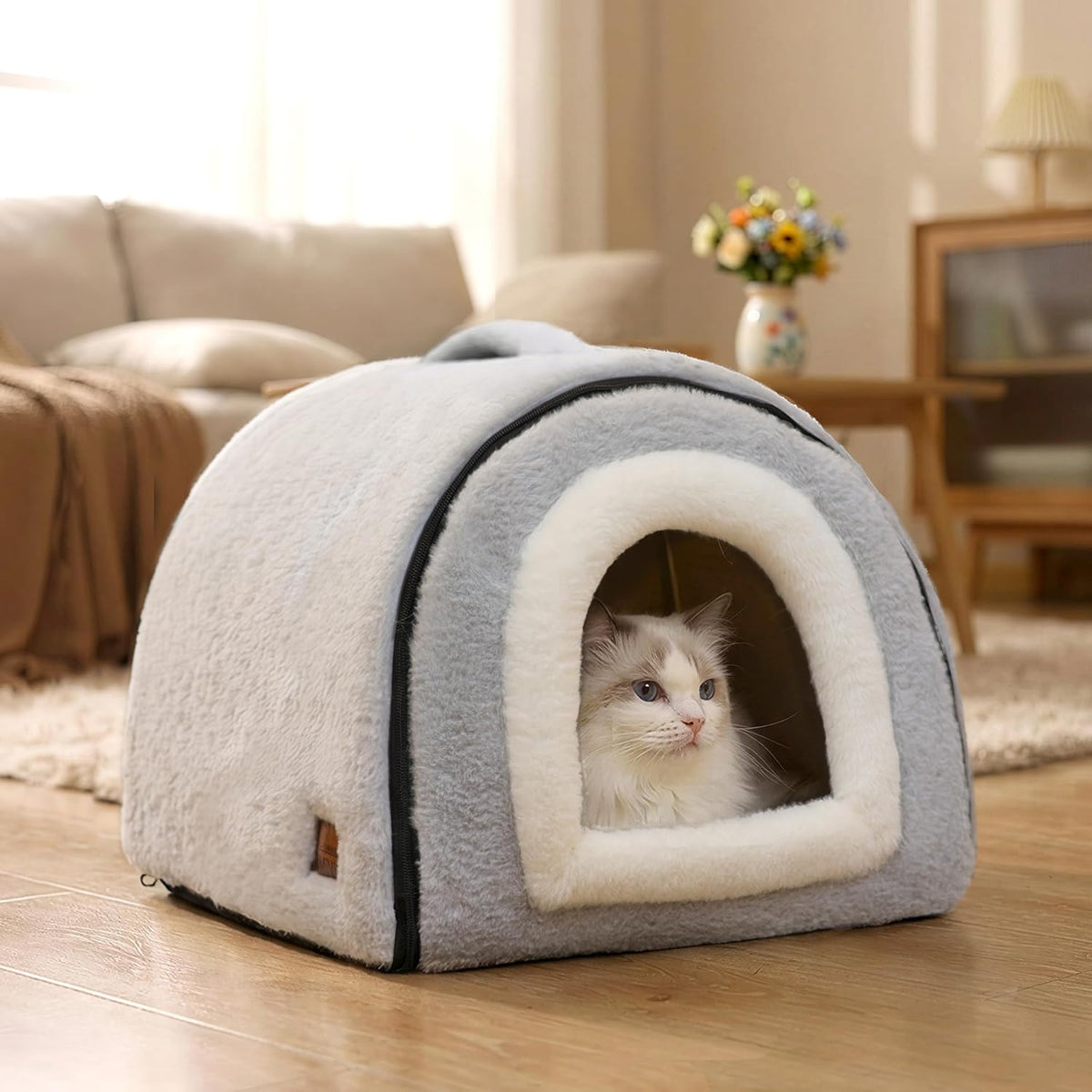 Omivier 2-in-1 cat house converted into open sofa bed