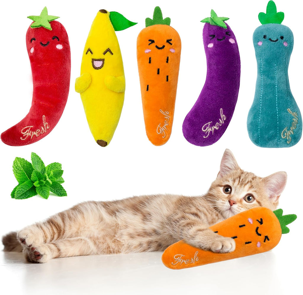 Seyezo vegetable-themed catnip toys front view for indoor cats