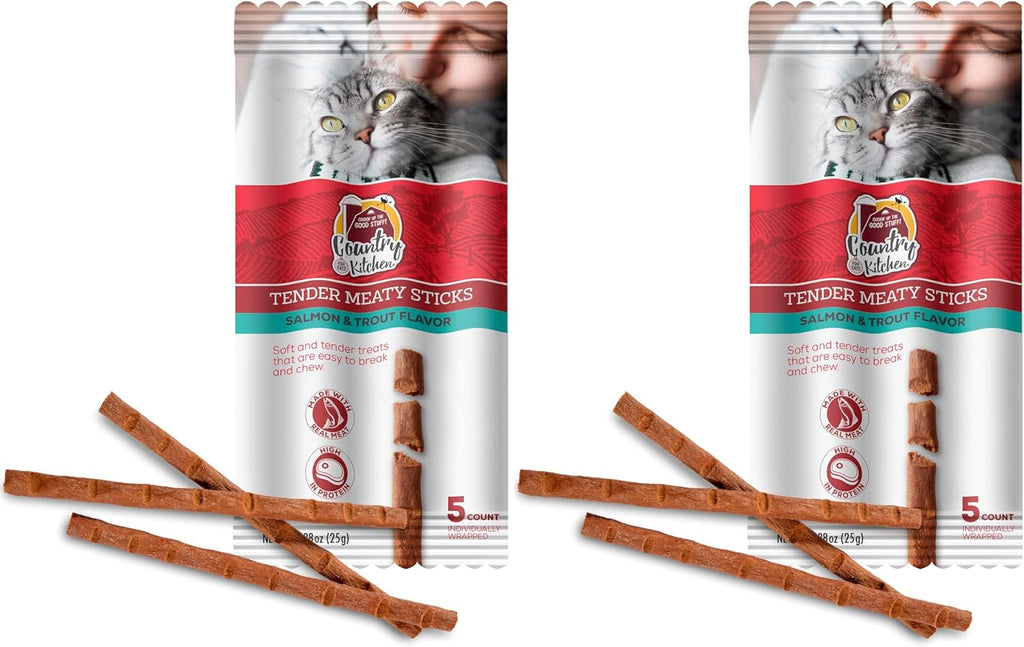 Easy to break cat treats for training and rewards
