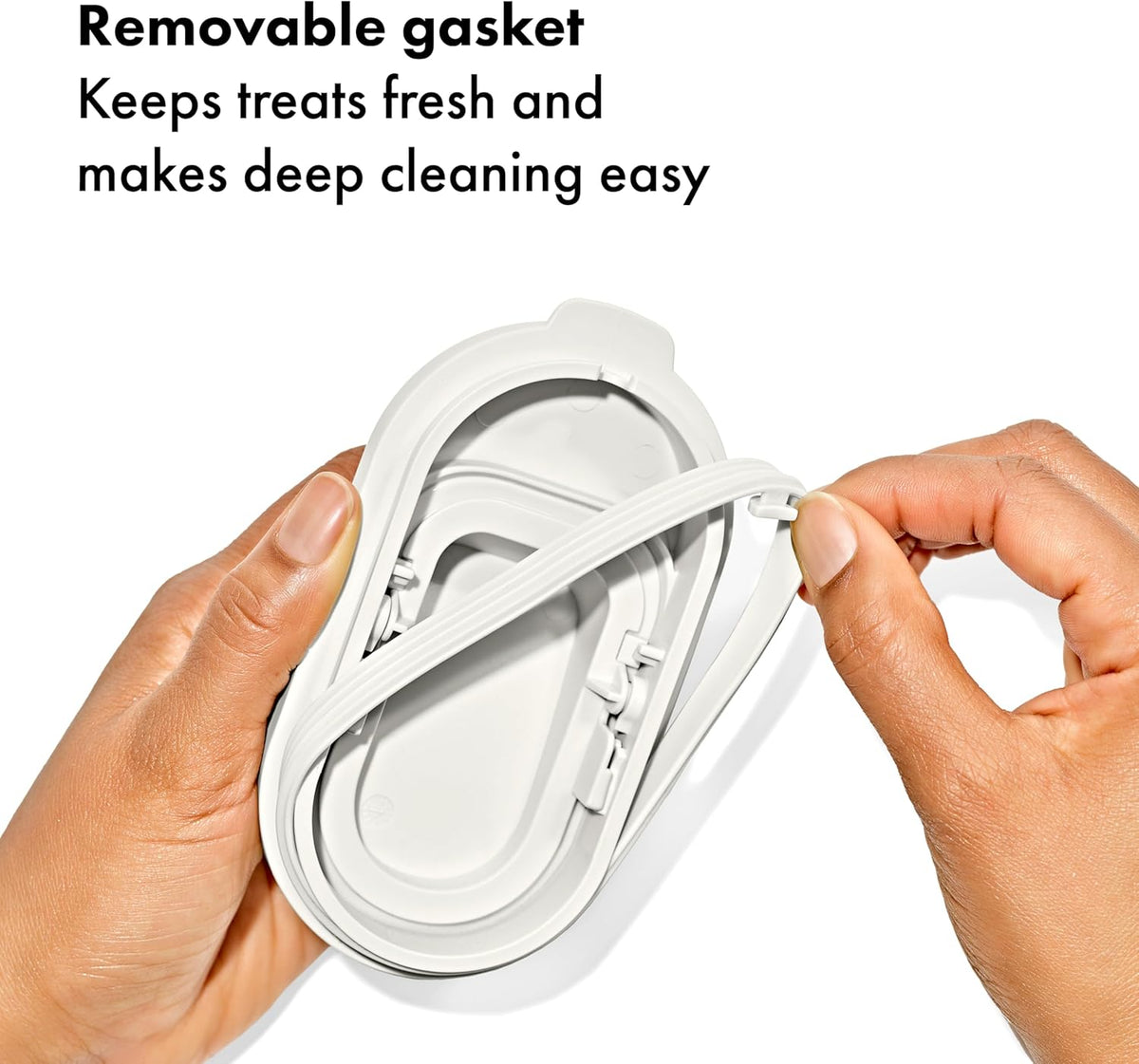 Top view of OXO Pet Treat Container lid mechanism