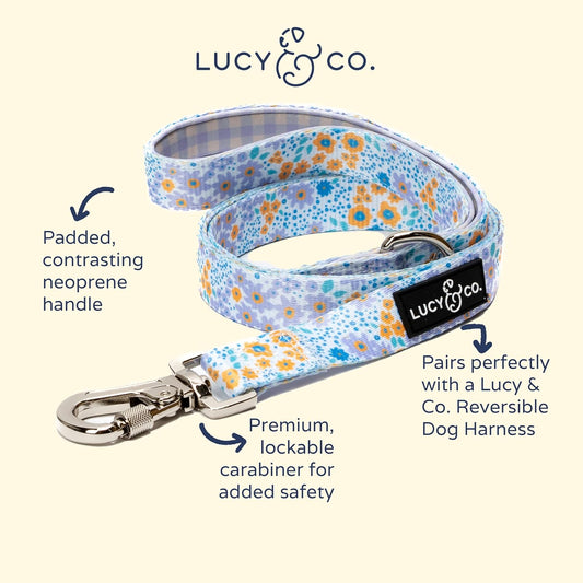 Close up of the thick padded neoprene handle on the purple floral pet lead.