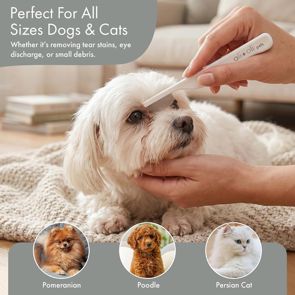Ali+Oli pet face grooming comb close up view highlighting the narrow tip design for safe eye gunk cleaning