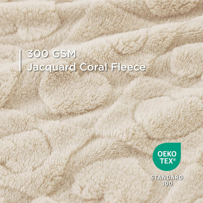 Bedsure pet throw showcasing the plush jacquard heart pattern texture.
