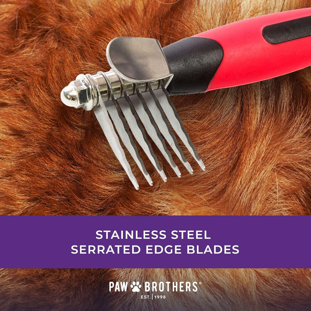 Using Ryan's Pet Supplies dematting tool on dog fur