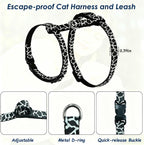 Close up of durable buckles on Mihachi cat harness set