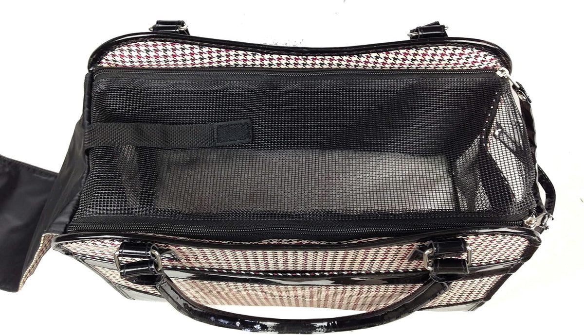 Close up of Pet Life carrier ventilation mesh and material