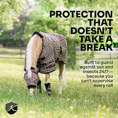 Breathable summer horse sheet with protective leg arches and tail flap design