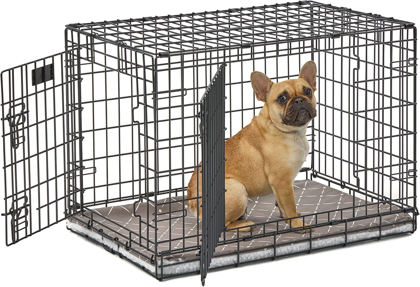 Durable zipper closure detail on the MidWest Homes for Pets pan cover