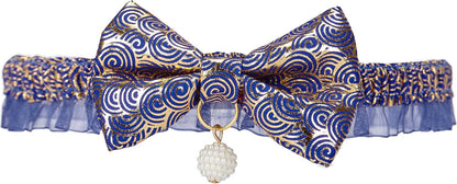 White simulated pearl charm detail on Blueberry Pet collar