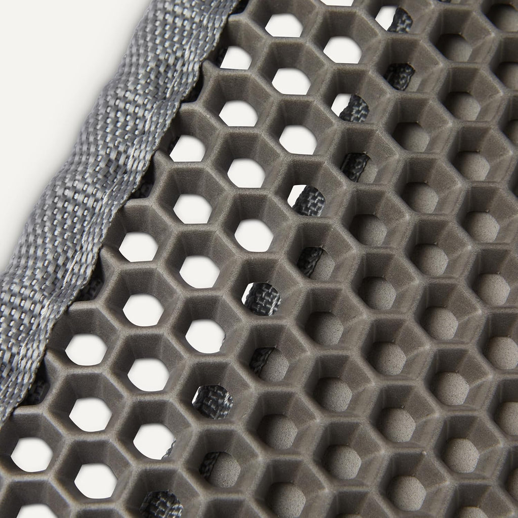 Top view of the premium dual layer sifting mechanism for scatter control