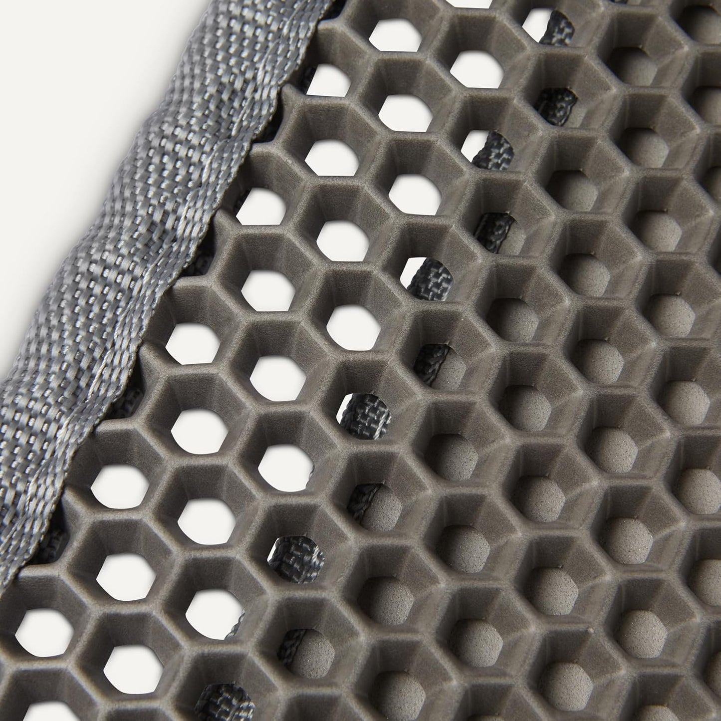Top view of the premium dual layer sifting mechanism for scatter control