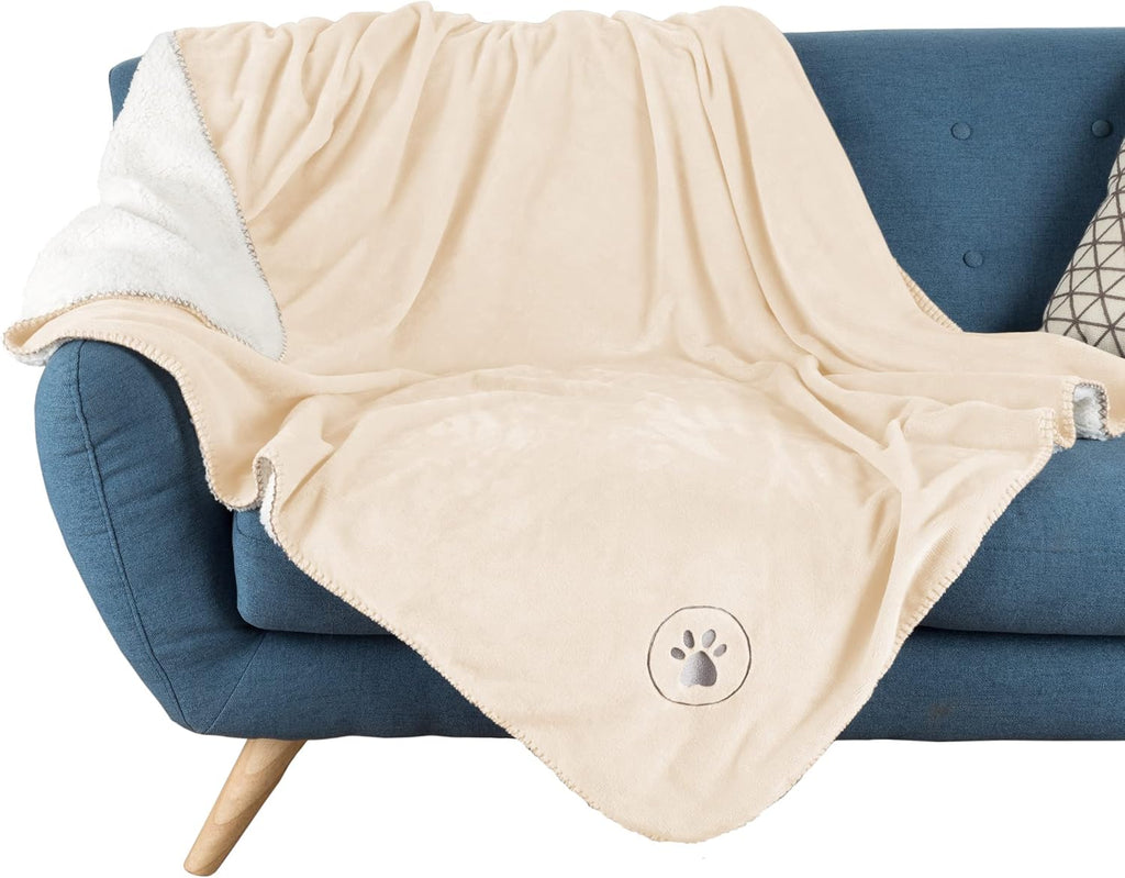 Waterproof Pet Blanket - 50x60-Inch Reversible Sherpa Fleece Throw Protects Couches, Cars, and Beds from Spills, Stains, and Fur by PETMAKER (Gray) - Image 15