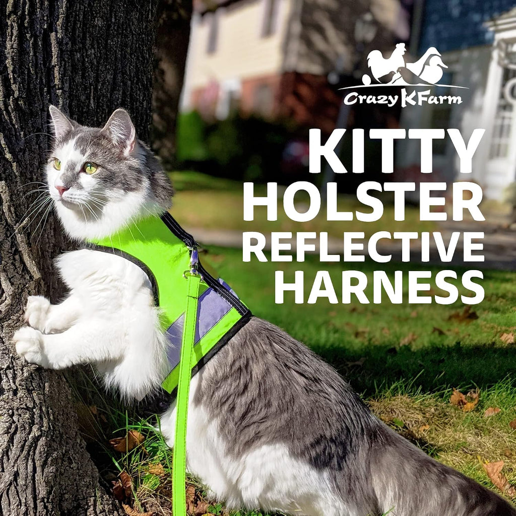 High-visibility cotton cat vest with secure hook-and-loop closure mechanism.