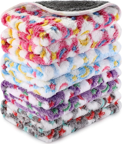 Folded Reginary star pattern pet mats set of four
