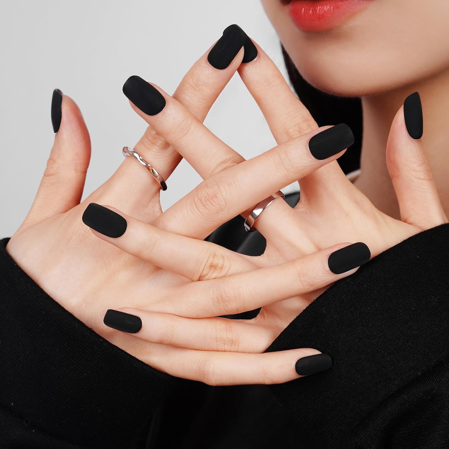 Danni & Toni semi cured gel nail strips black velvet front view