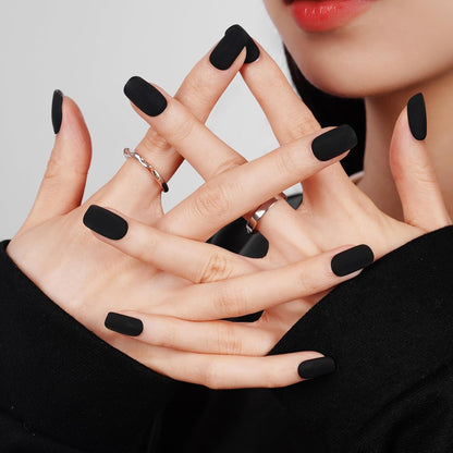 Danni & Toni semi cured gel nail strips black velvet front view
