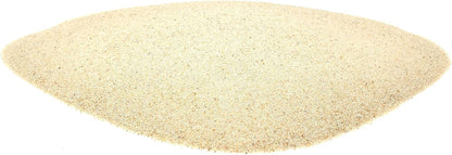 Close up of Capcouriers fine grain quartz sand