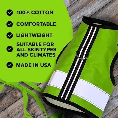 Lightweight adjustable feline travel harness back view showing reflective strips.